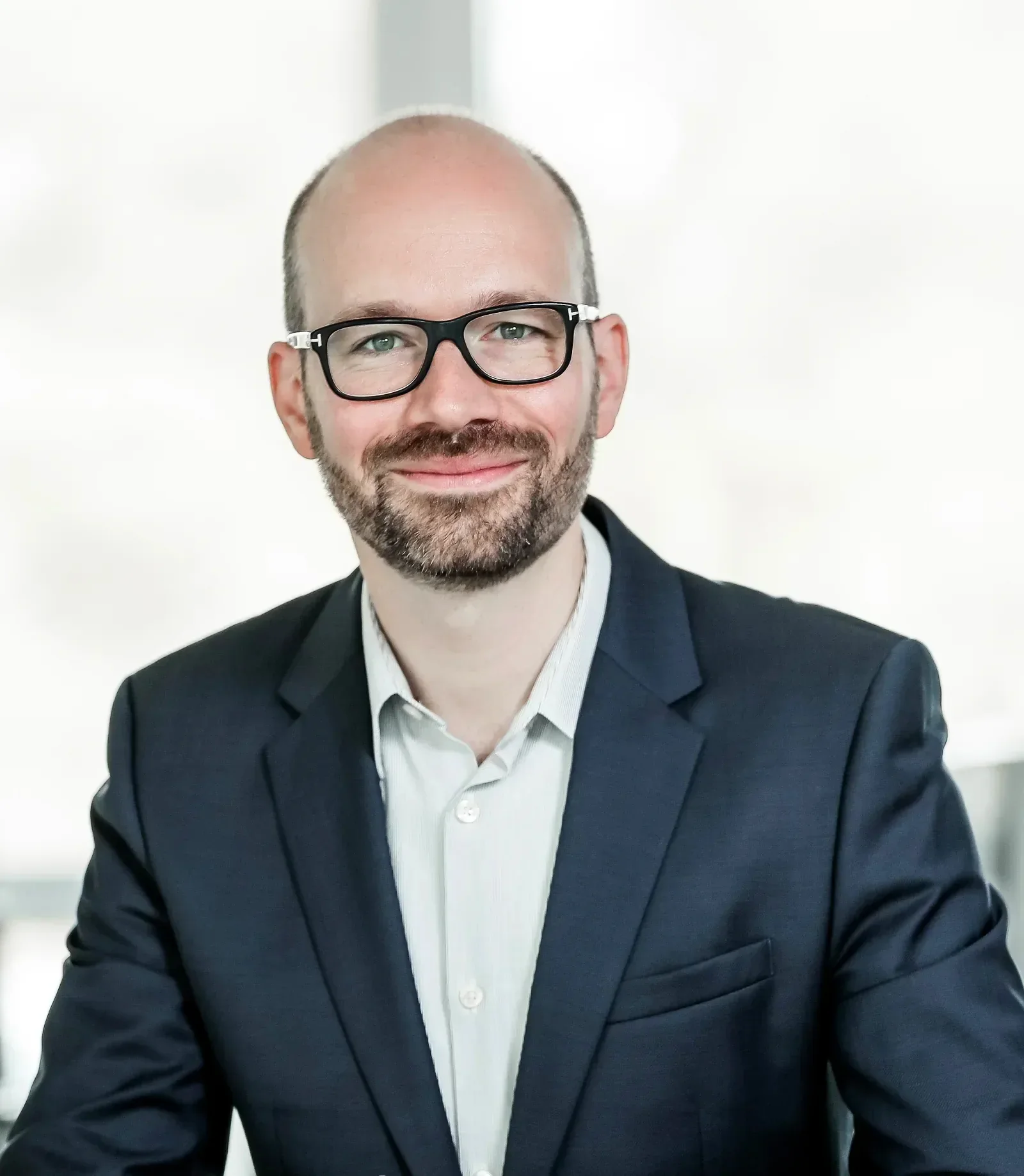 Dr. Stefan Braunewell